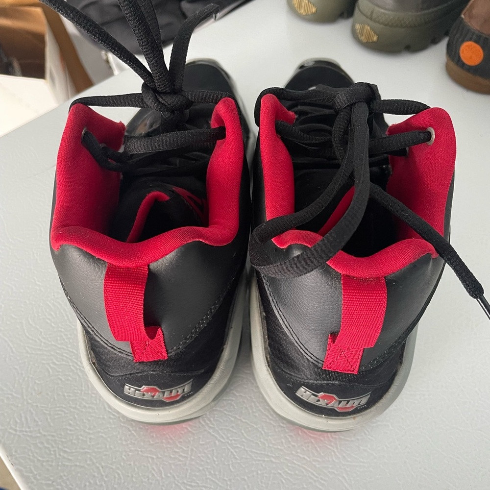 reebok sneakers - Picture 2 of 4